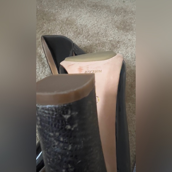 Cole Haan collaboration with Nike Air pumps - Picture 4 of 14